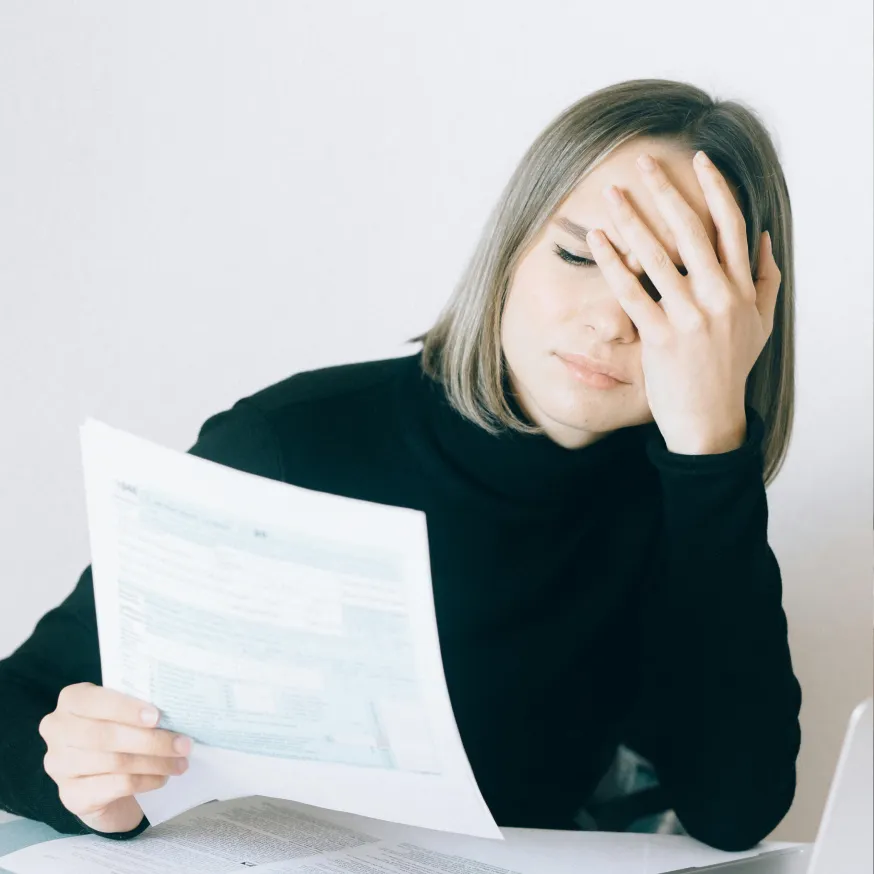 Confide centralizes the capture and management of disclosures across your organization. Employees can declare potential conflicts while your team reviews, assesses, and documents decisions with transparency.