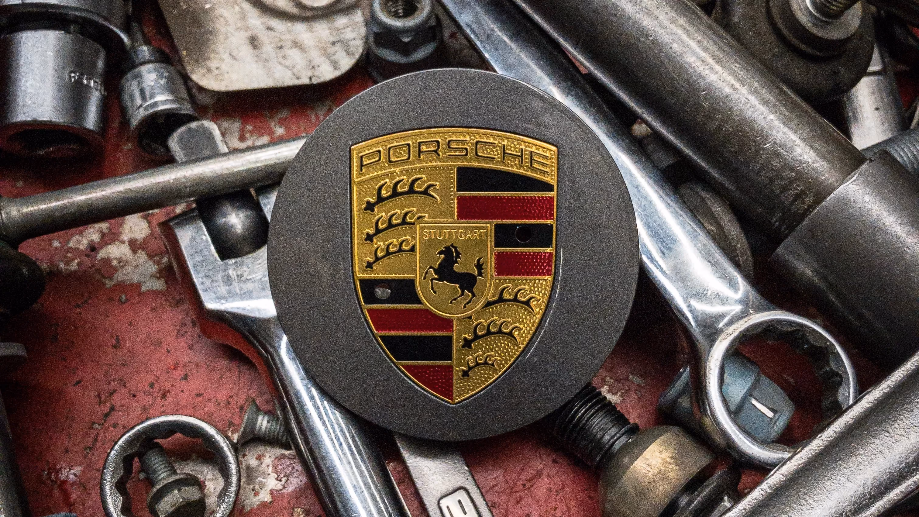 Nářadí pro servis Porsche v dílně Flat Six