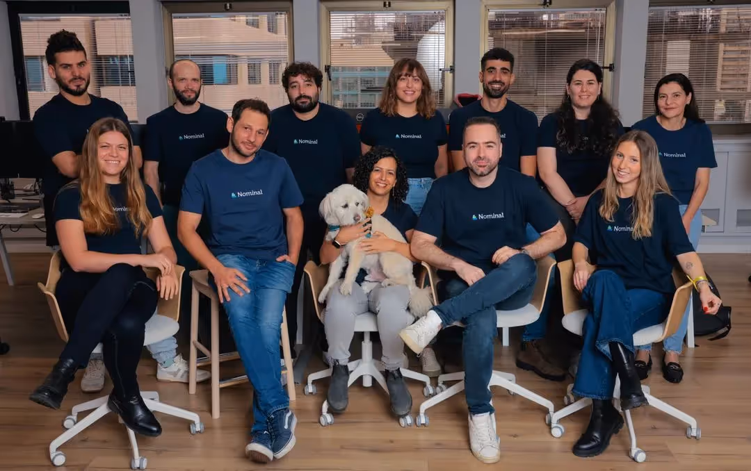 Piture show Nominal's employees at the office