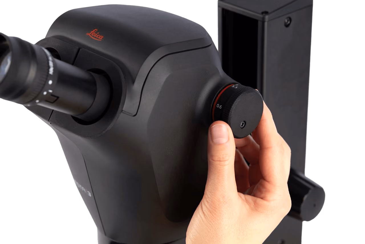 привод фокуса стереомикроскопа Leica IVESTA 3