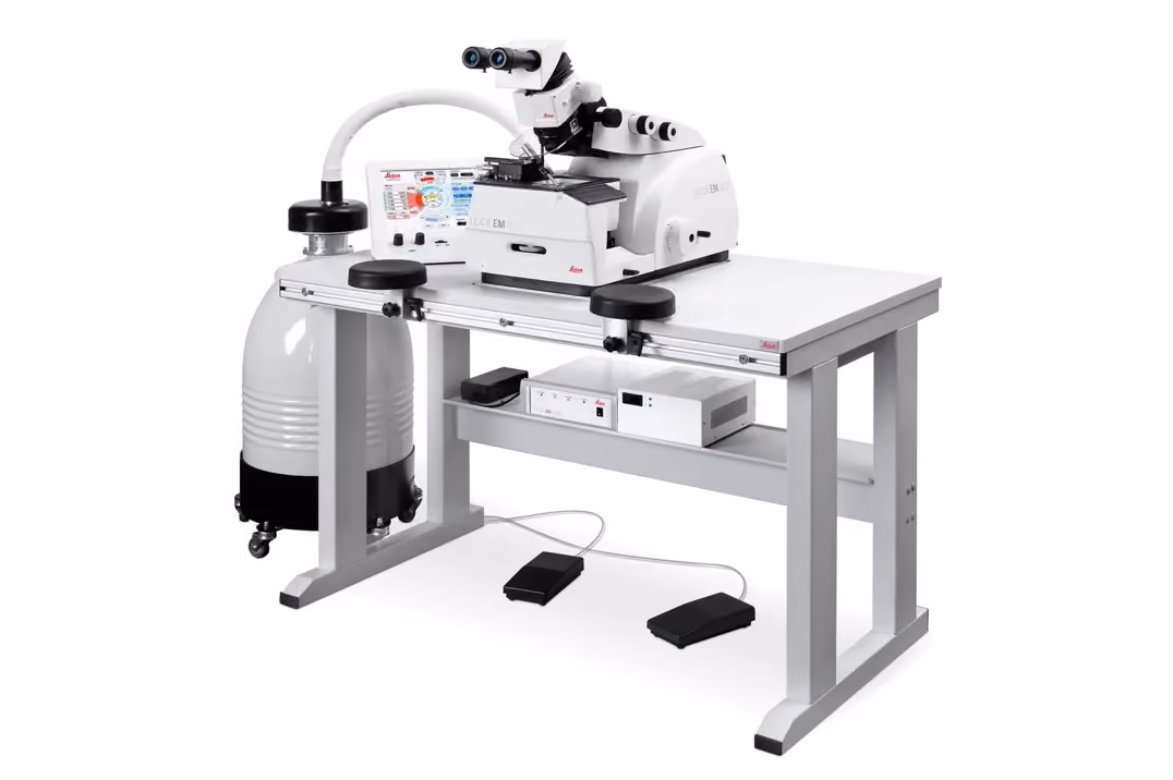 Ультрамикротом Leica EM UC7 / FC7