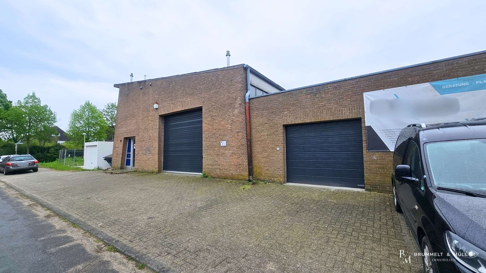 Baugrundstück mit Baugenehmigung für Wohnhaus + Werkstatt