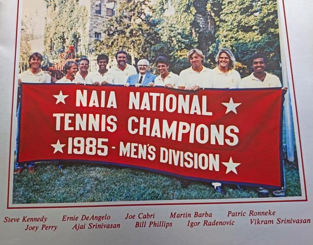 A group of people holding a bannerAI-generated content may be incorrect.