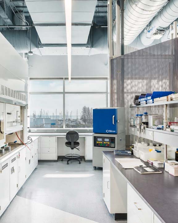 instalacion de laboratorio de materiales especializado por Briteg instrumentos cientificos