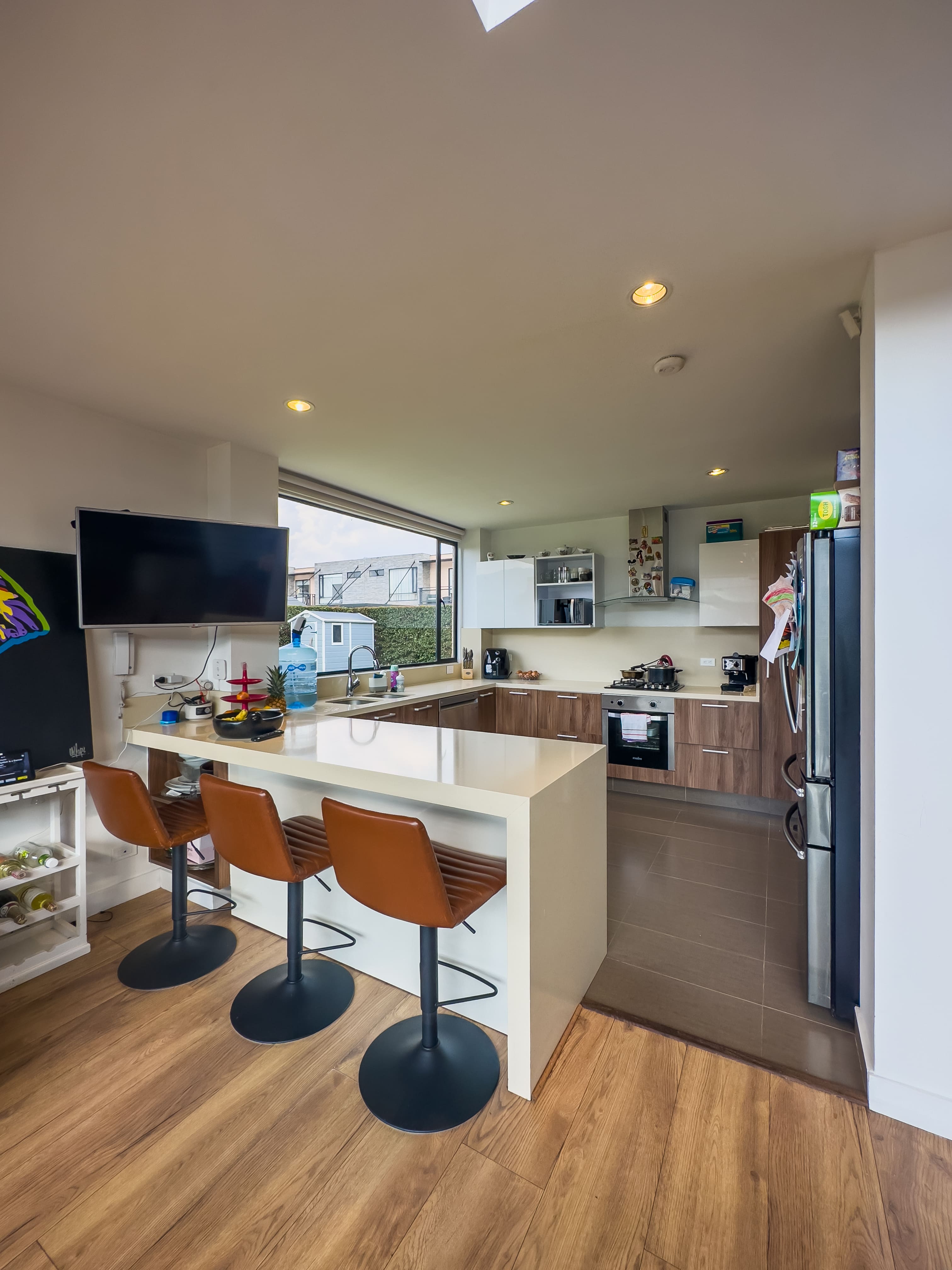 Casa con zona verde a la venta, en Cota.