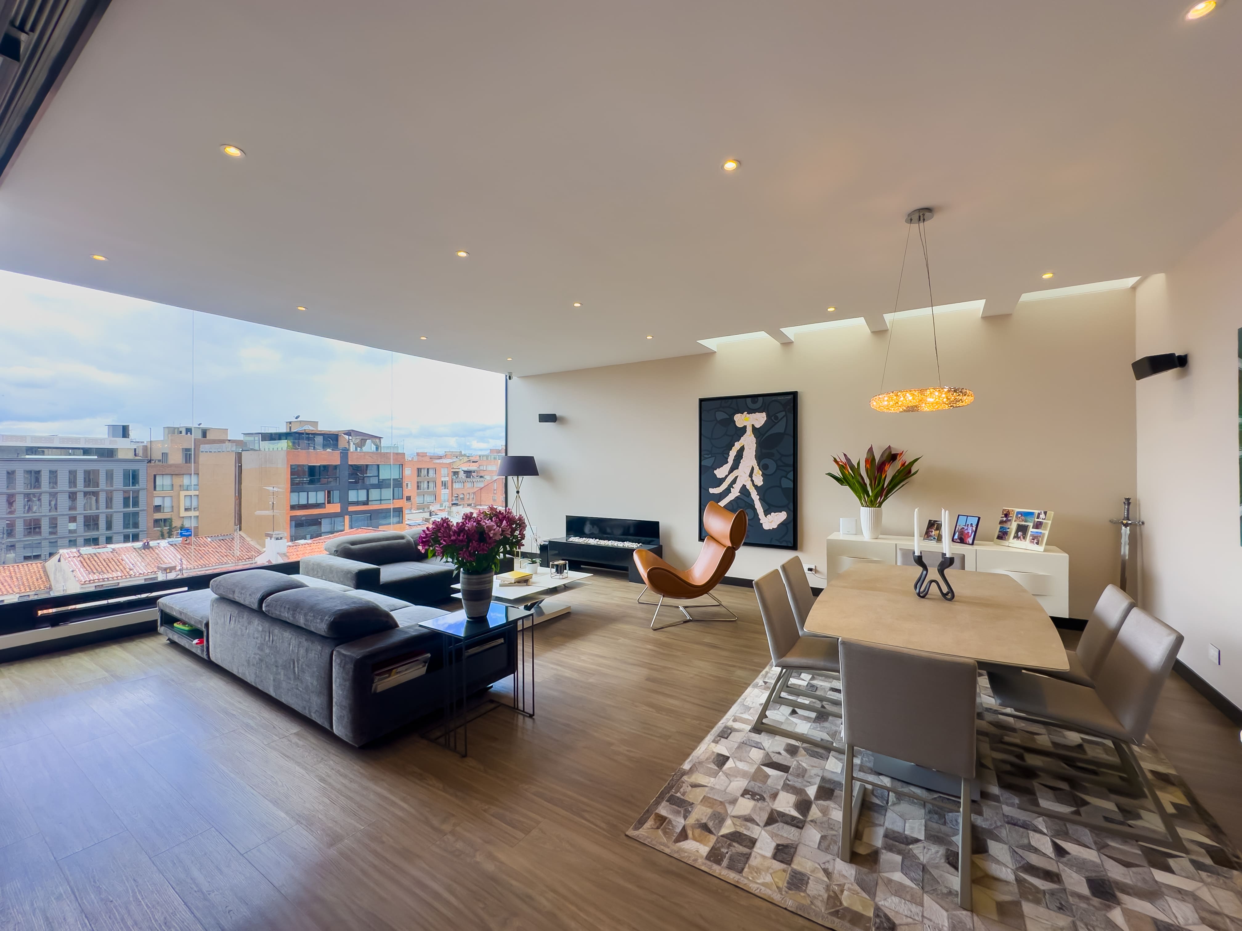 Penthouse en venta con terraza, Santa Paula.