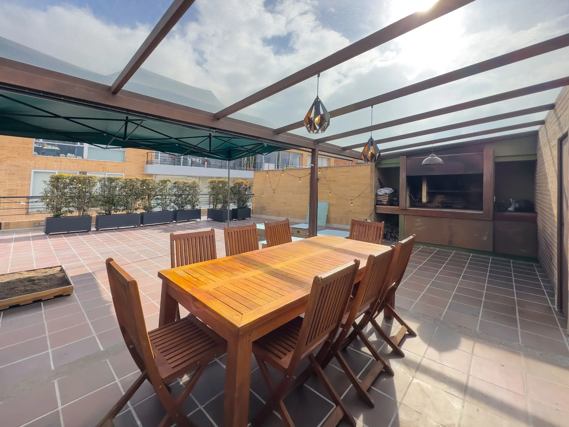 Apartamento con terraza en venta, Calleja Alta.