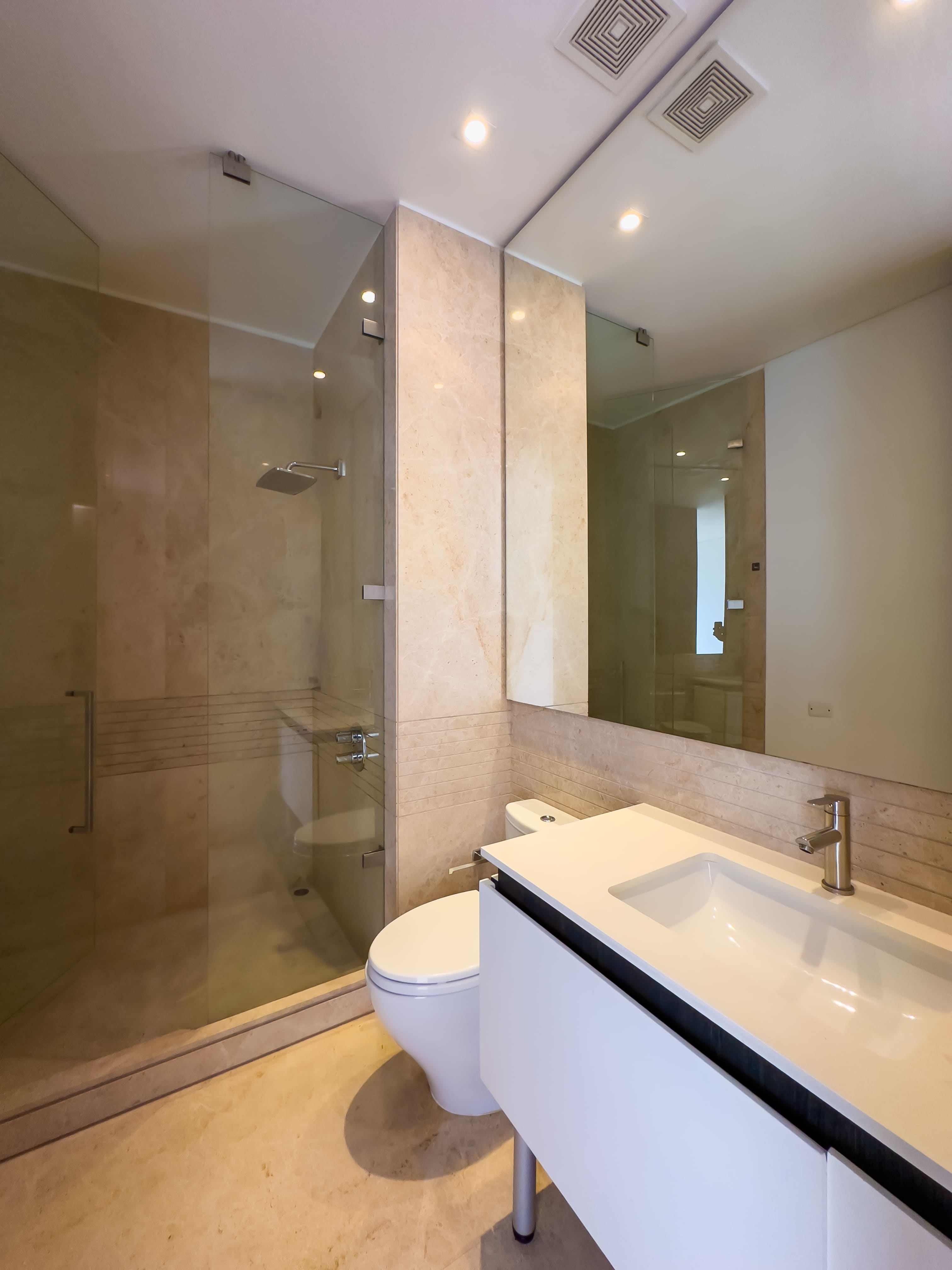 Penthouse triplex a la venta, Cabrera.