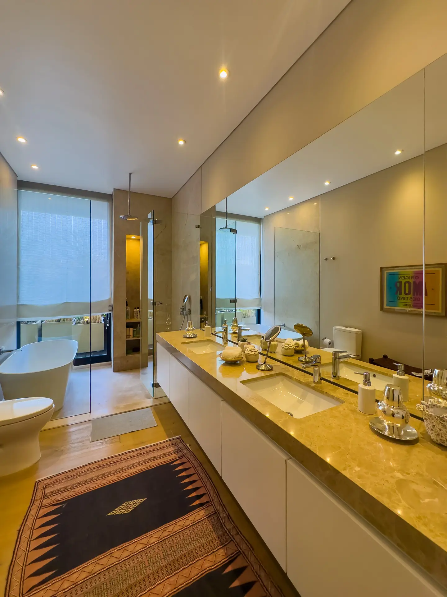 Apartamento en venta con terraza y zona verde, Santa Maria de los cerros.