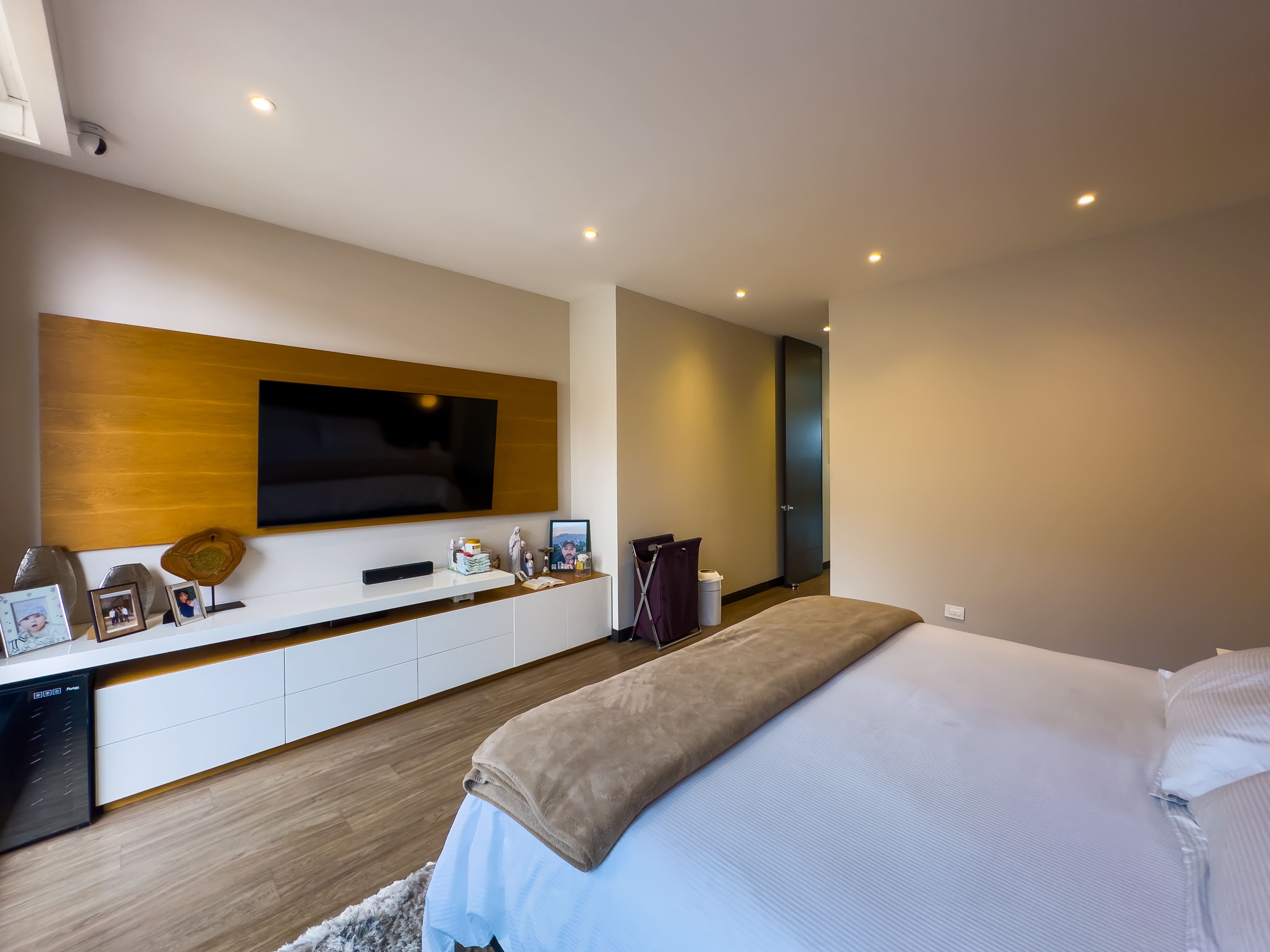 Penthouse en venta con terraza, Santa Paula.