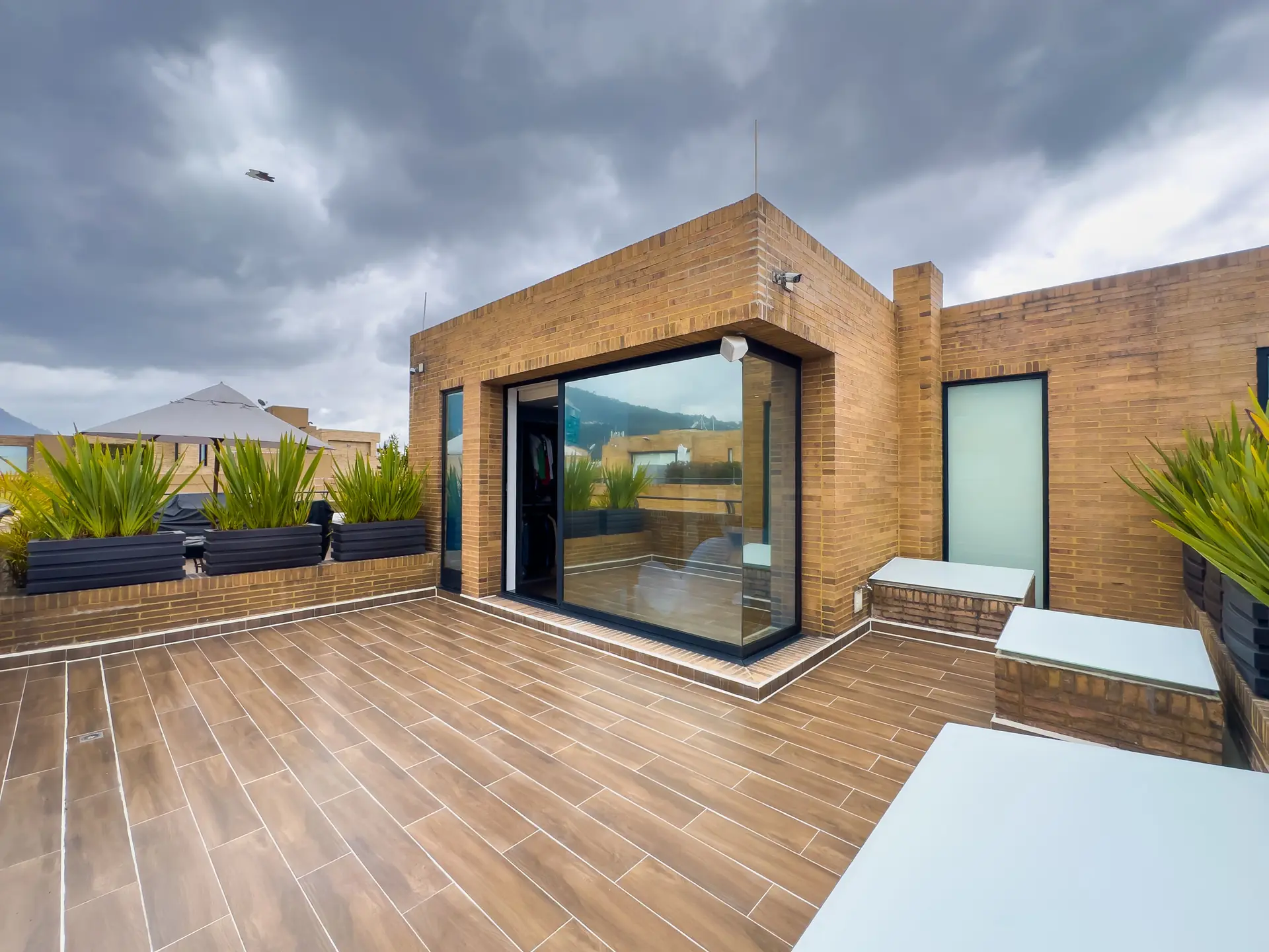 Penthouse en venta con terraza, Santa Paula.