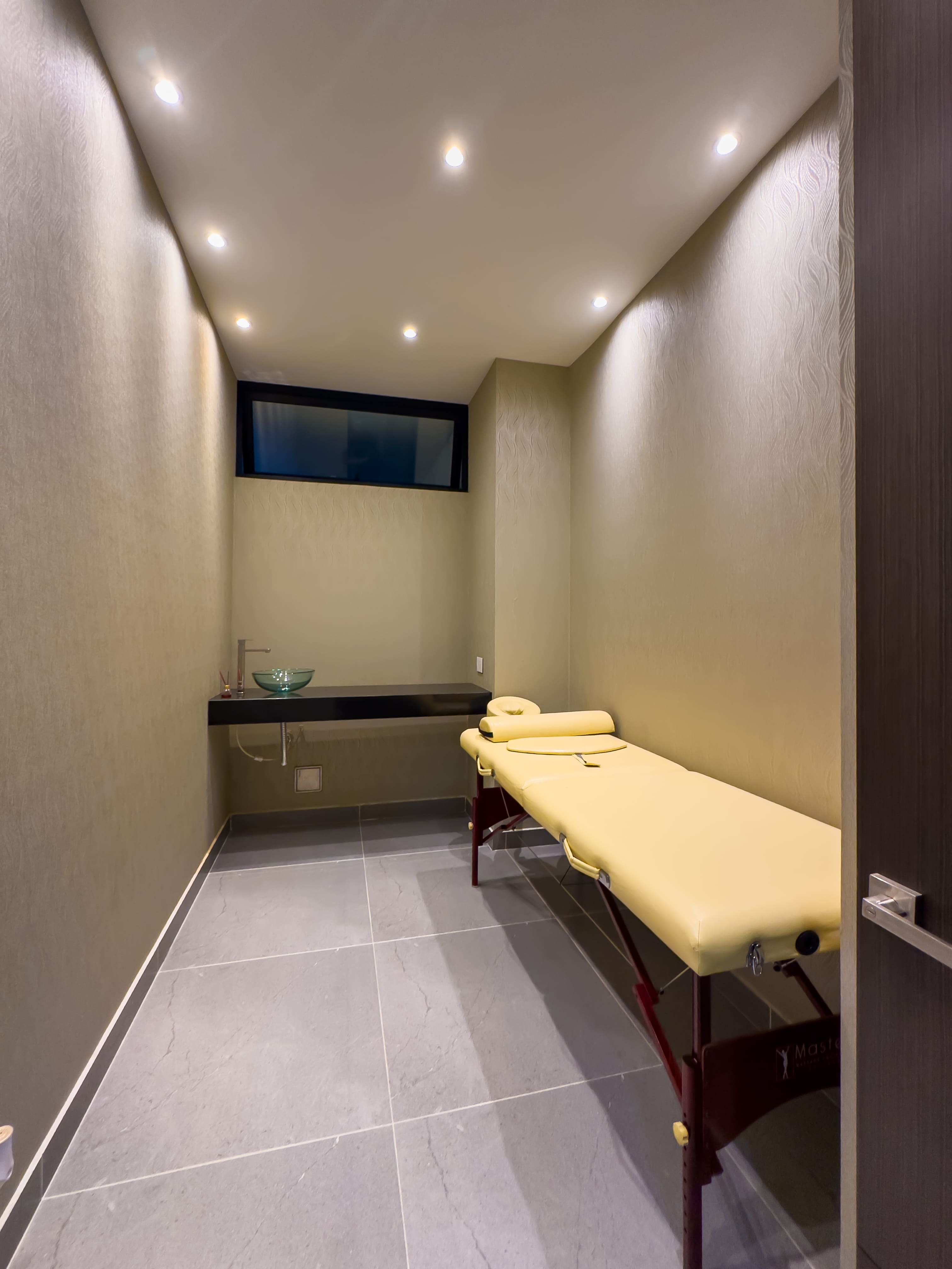 Penthouse en venta con terraza, Santa Paula.