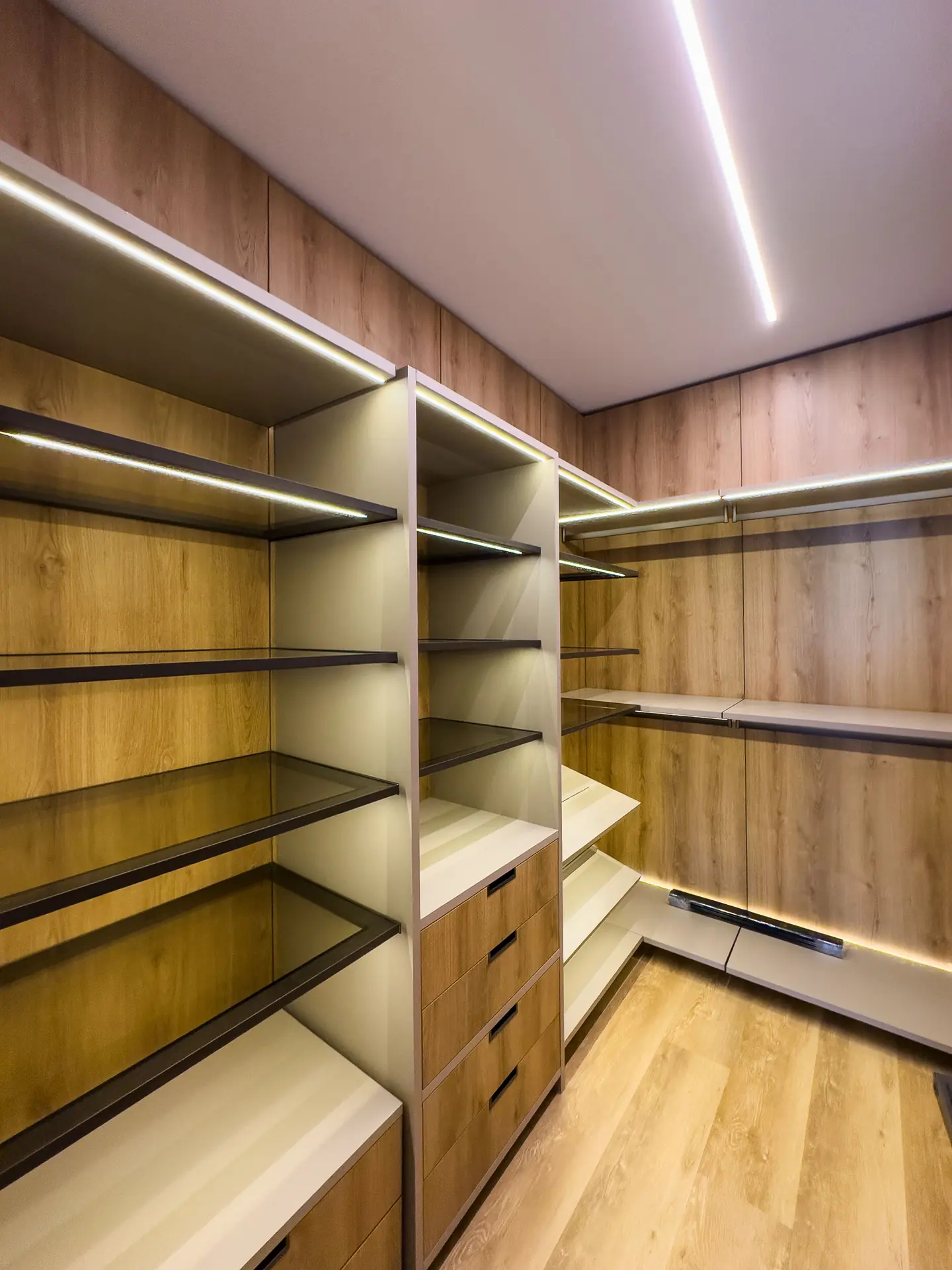 Apartamento de dos habitaciones en venta, El refugio.