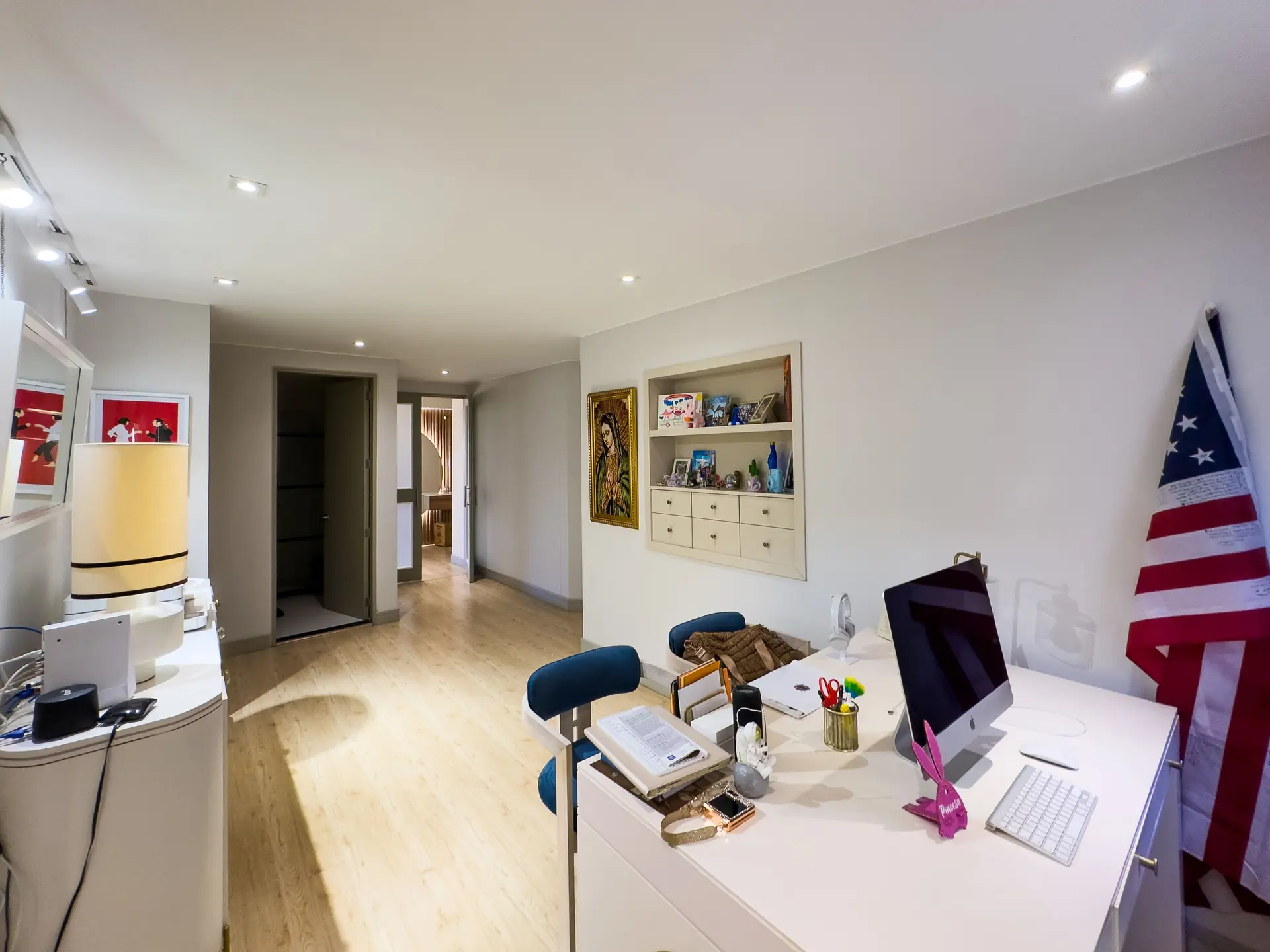 Apartamento REMODELADO exterior en venta, Rosales.