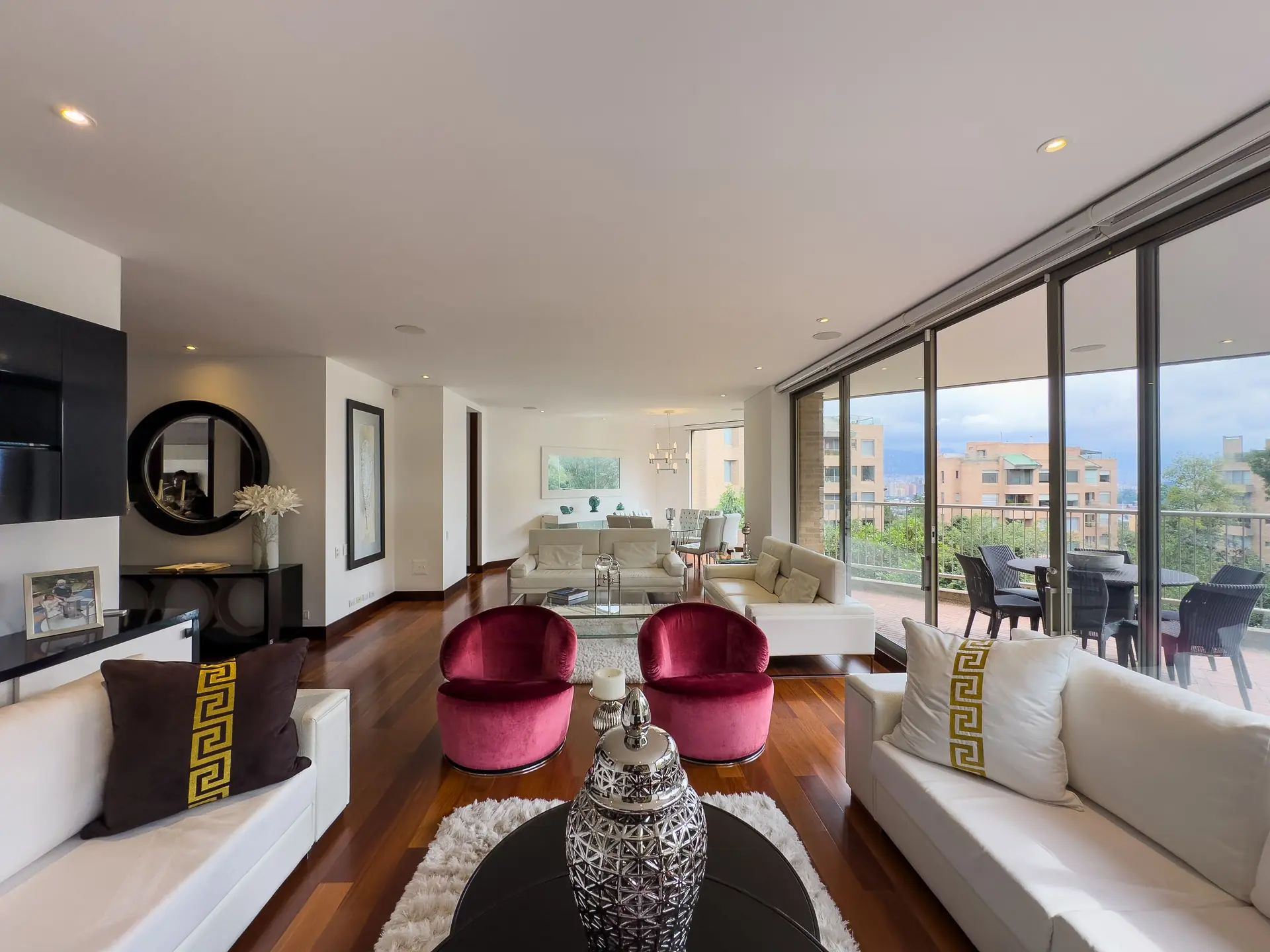 Apartamento con terraza en venta, Colinas de Suba.
