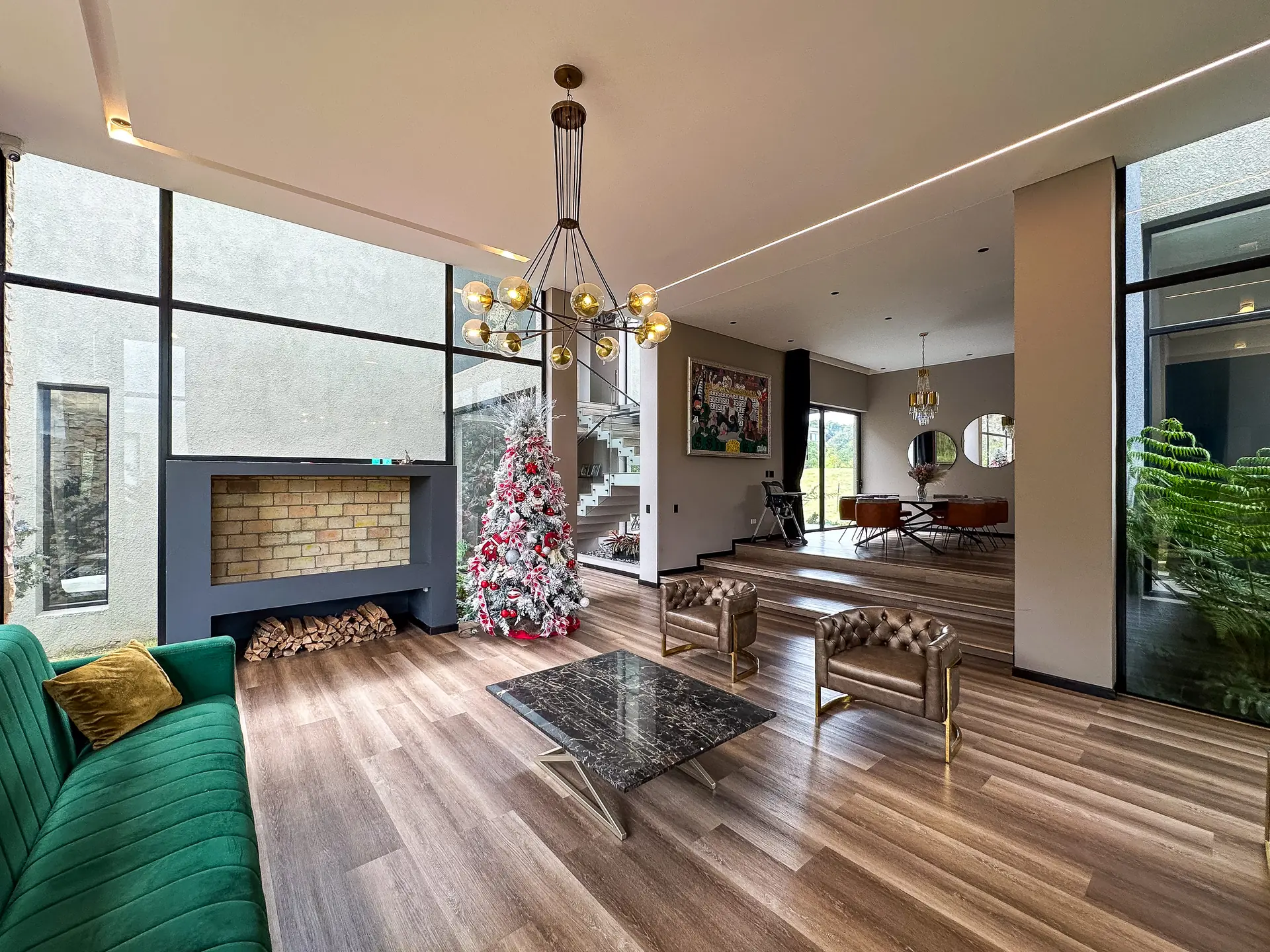 Casa con terraza y jardín en venta, en La Calera