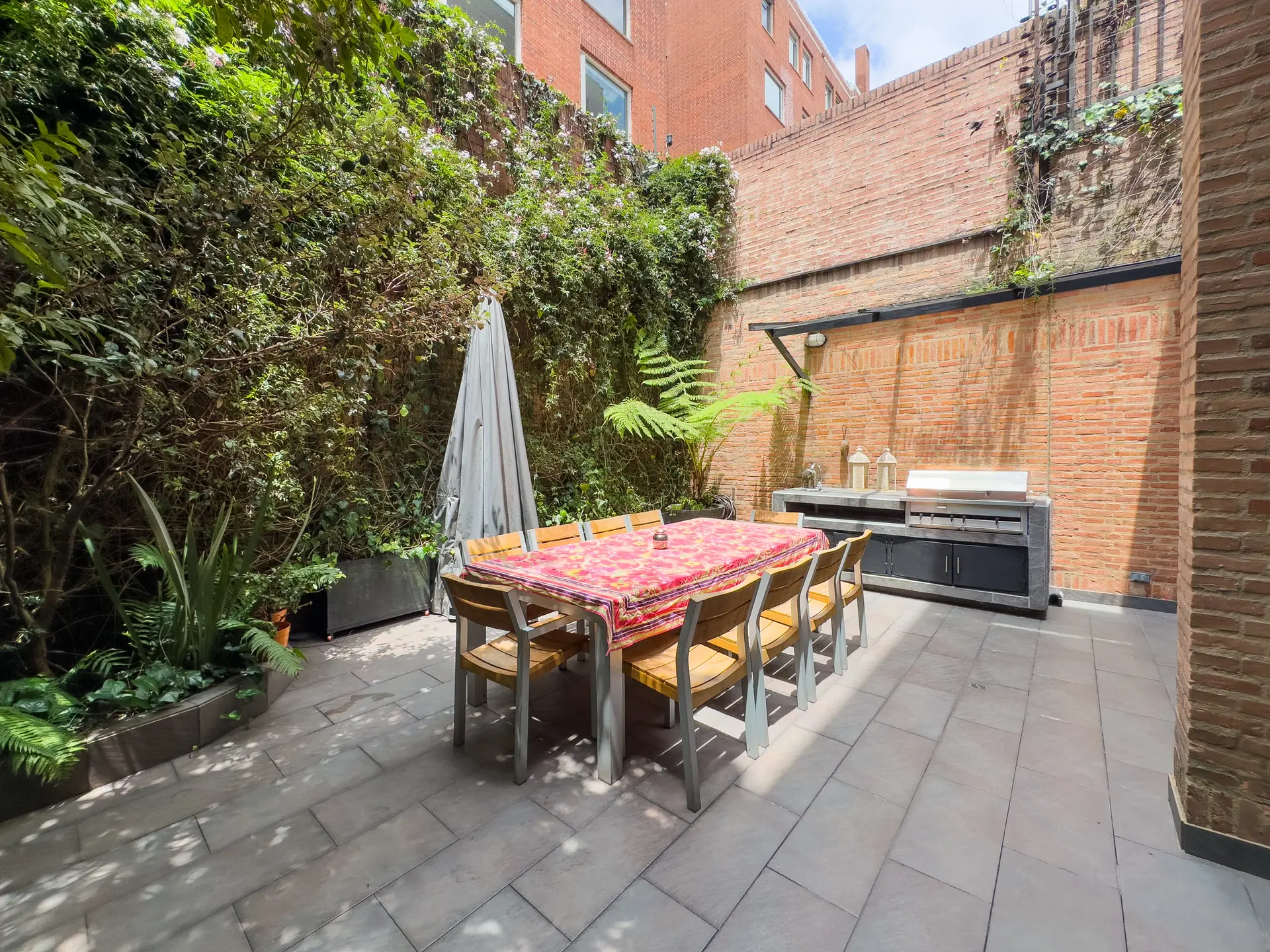 Town House con terraza a la venta, en Chico Reservado.
