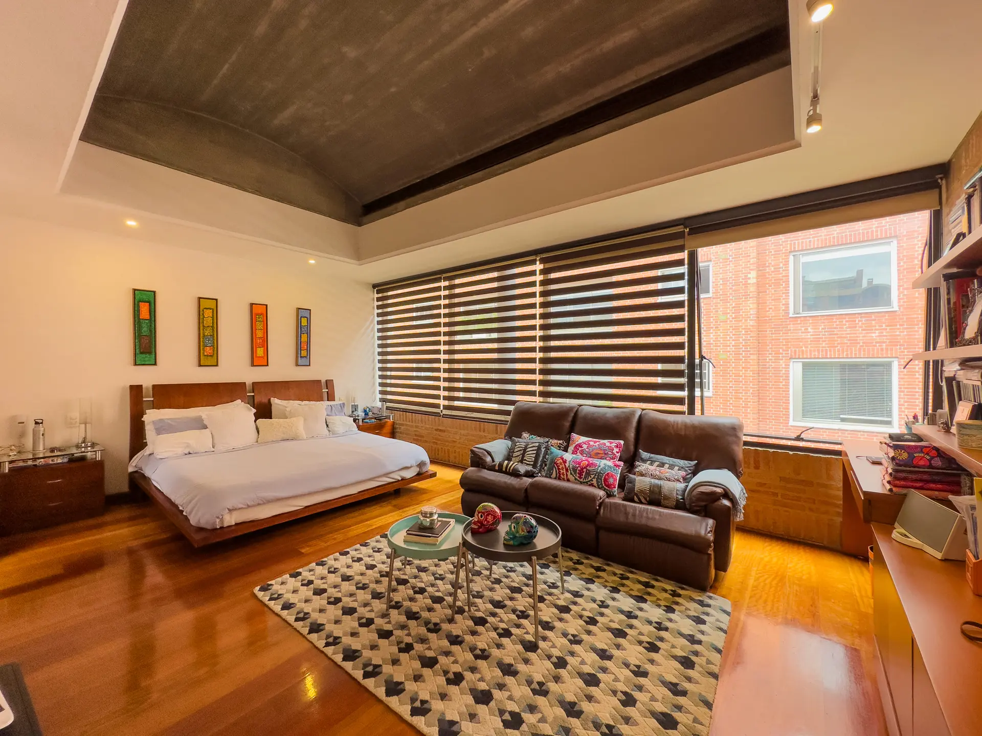 Town House con terraza a la venta, en Chico Reservado.