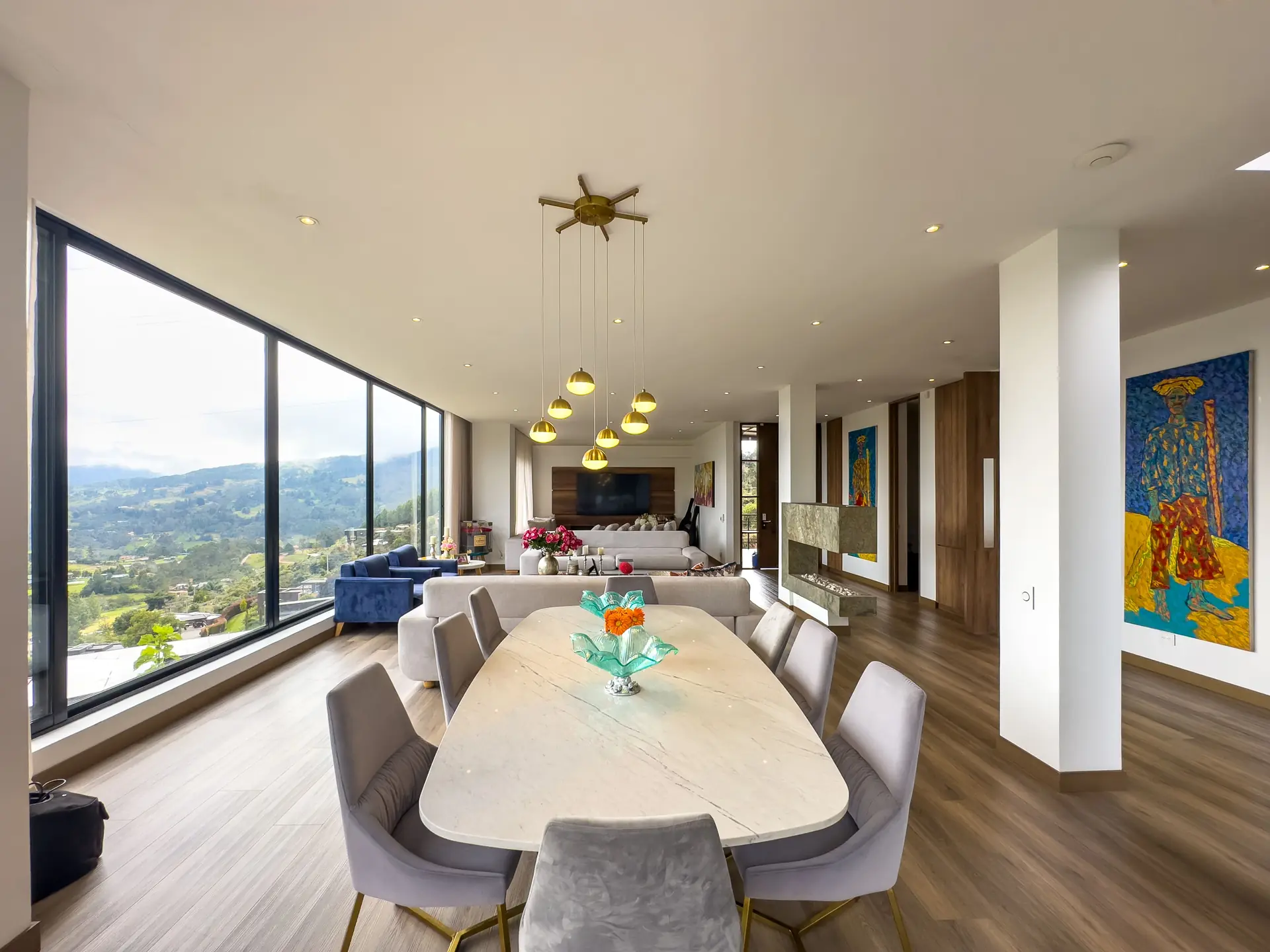 Casa con terraza y piscina en arriendo, en la Calera (Prados del Este)