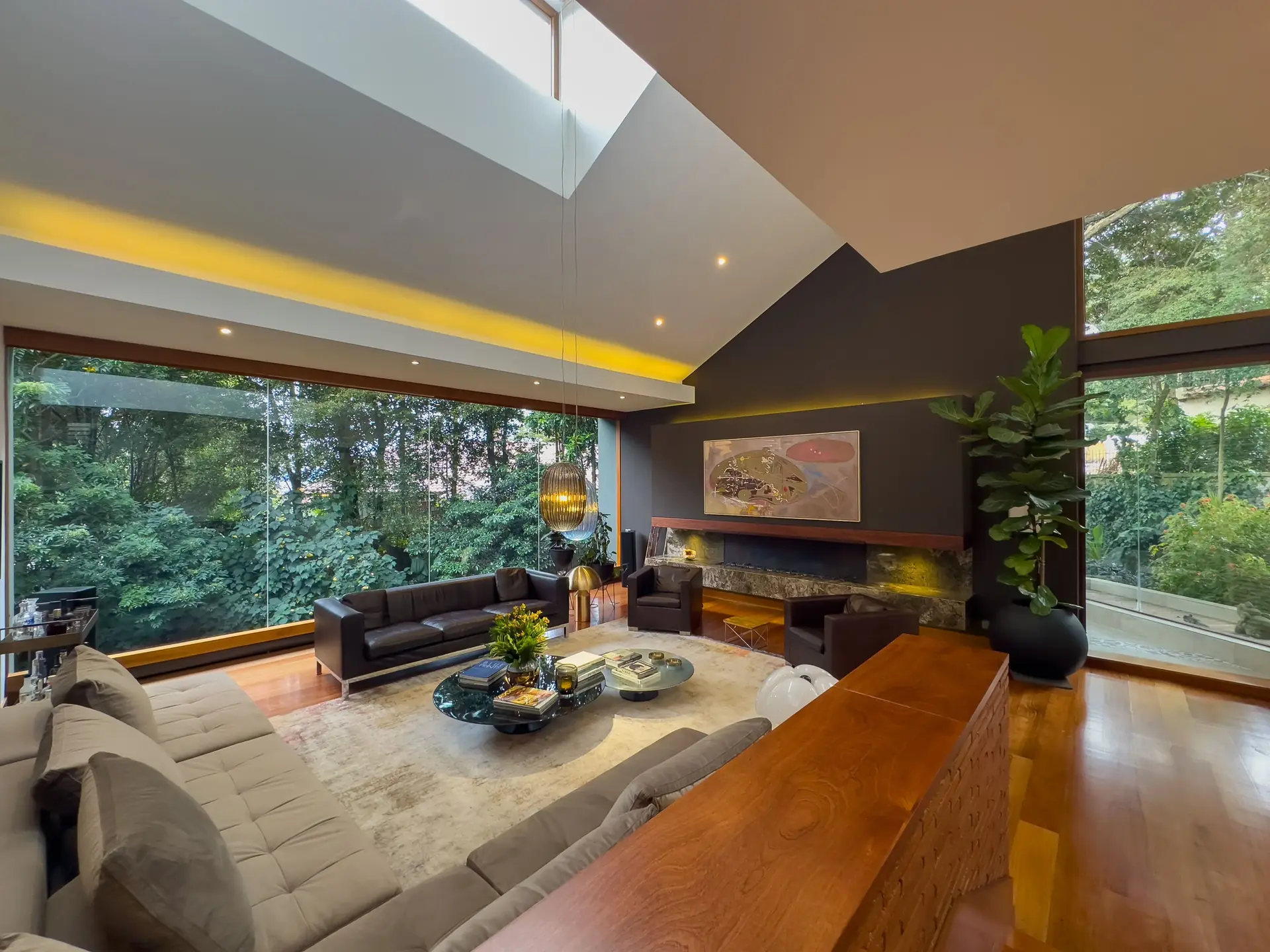 Casa con jardín y terraza en venta, Santa Ana Oriental. (Actualmente está arrendada)