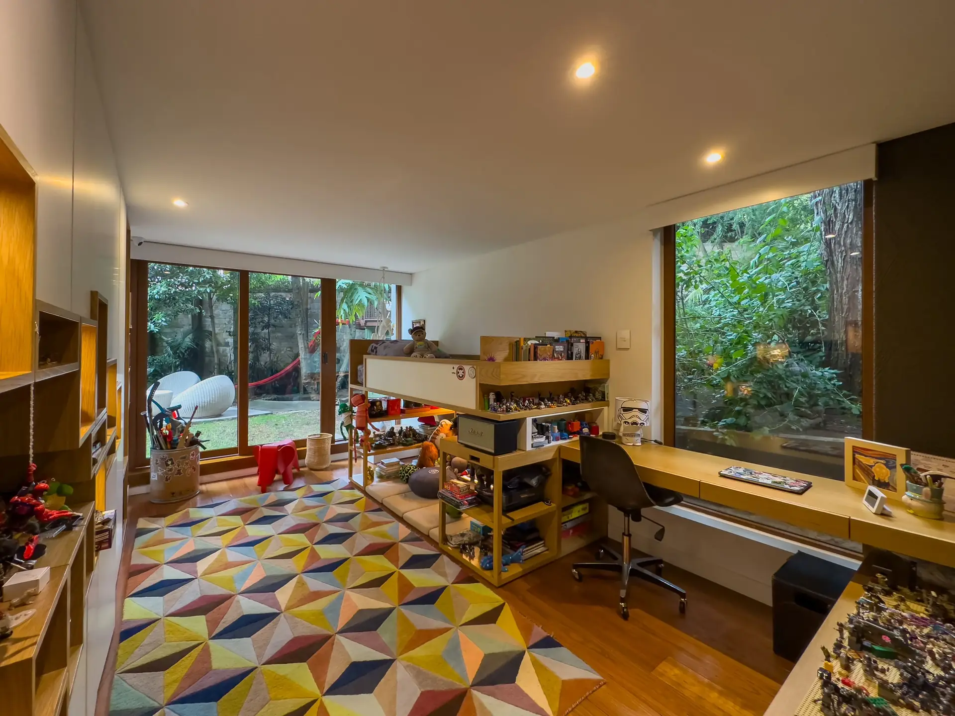 Casa con jardín y terraza en venta, Santa Ana Oriental. (Actualmente está arrendada)
