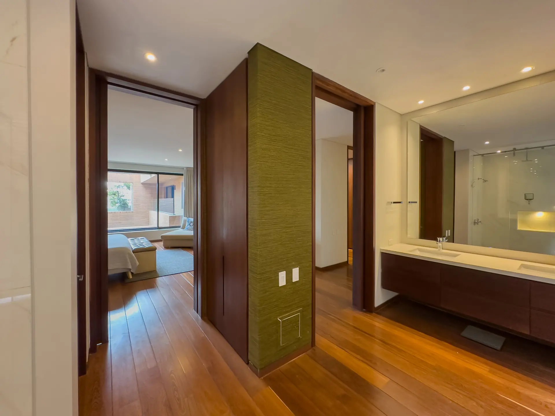 Apartamento con terraza en venta, chico oriental.