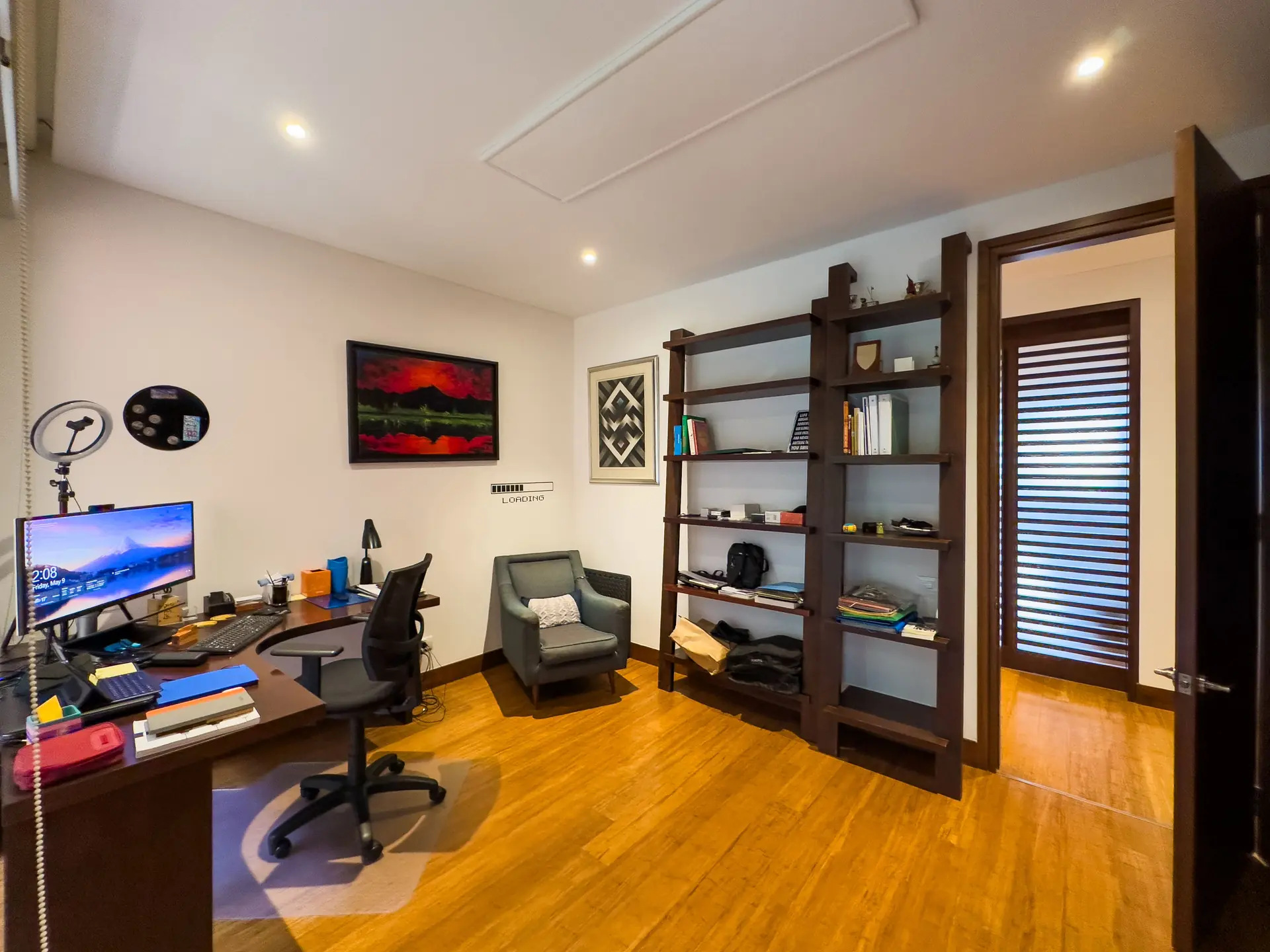 Apartamento con terraza en venta, Cerros de los Alpes. (Apartamento actualmente arrendado)