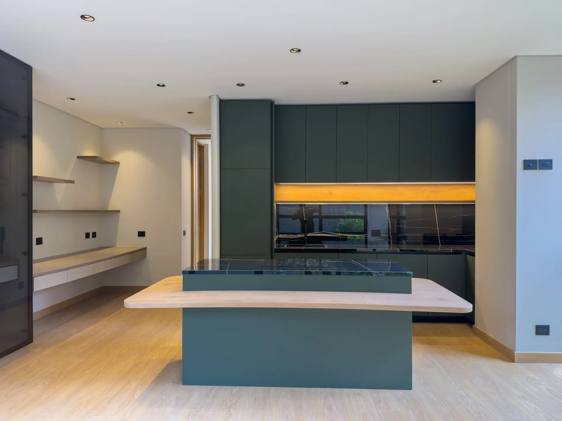 Apartamento moderno con terraza y club house, en chico museo.