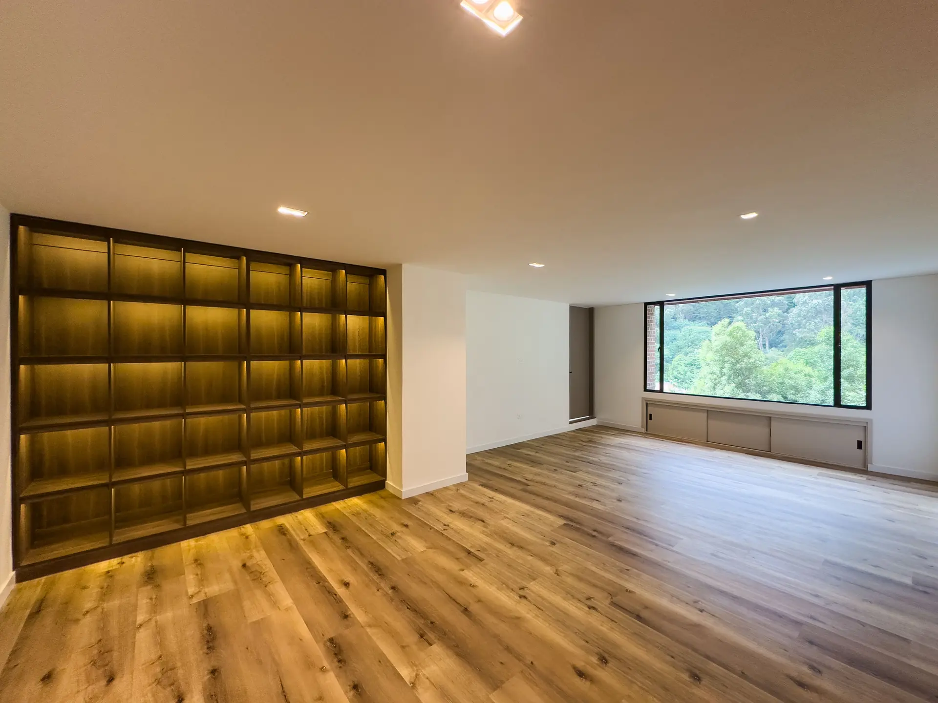 Apartamento con terraza en venta, chico alto. (Apartamento arrendado actualmente)