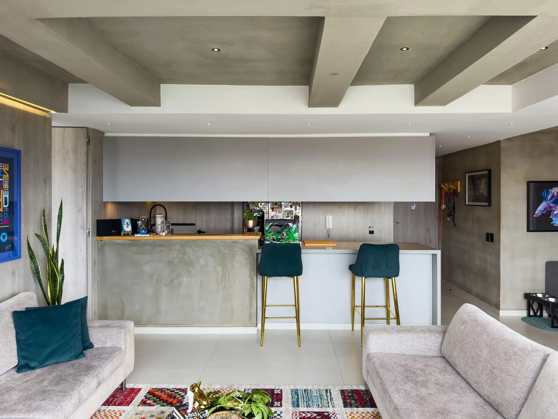 Apartamento con terraza a la venta, Cerros de sotileza.