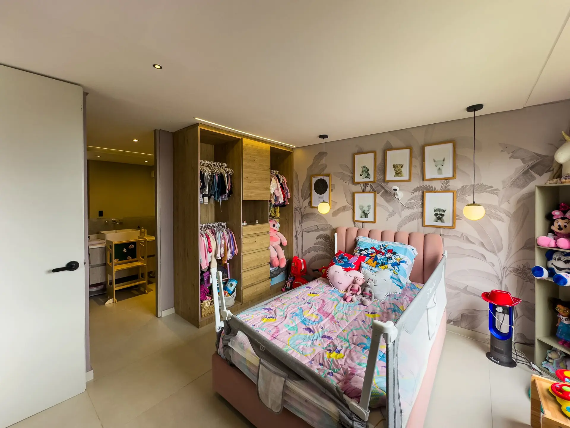 Apartamento con terraza a la venta, Cerros de sotileza.