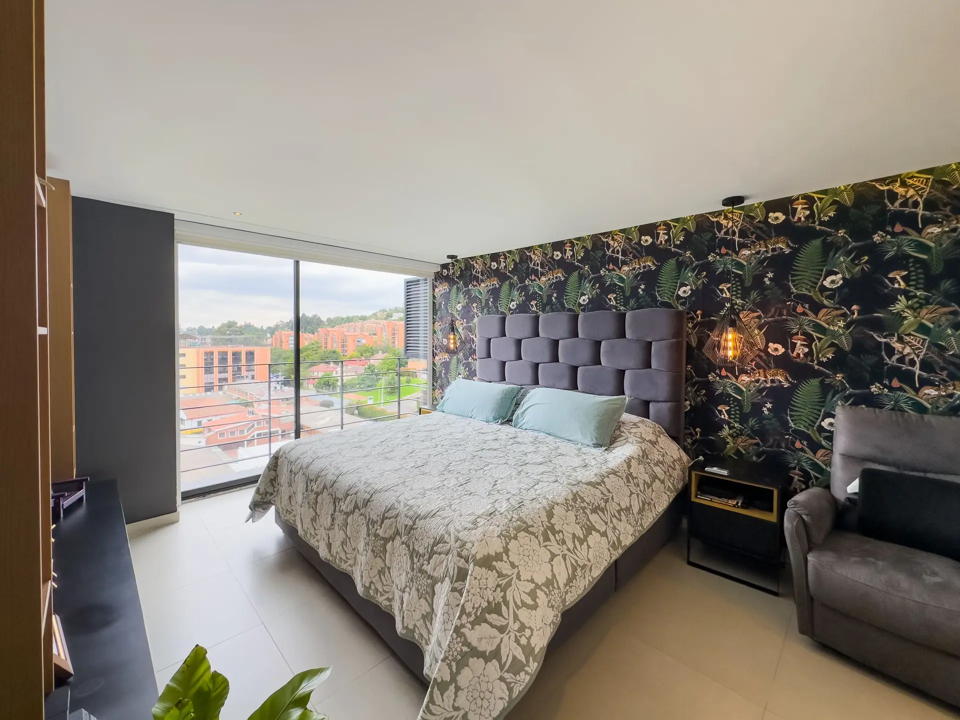 Apartamento con terraza a la venta, Cerros de sotileza.