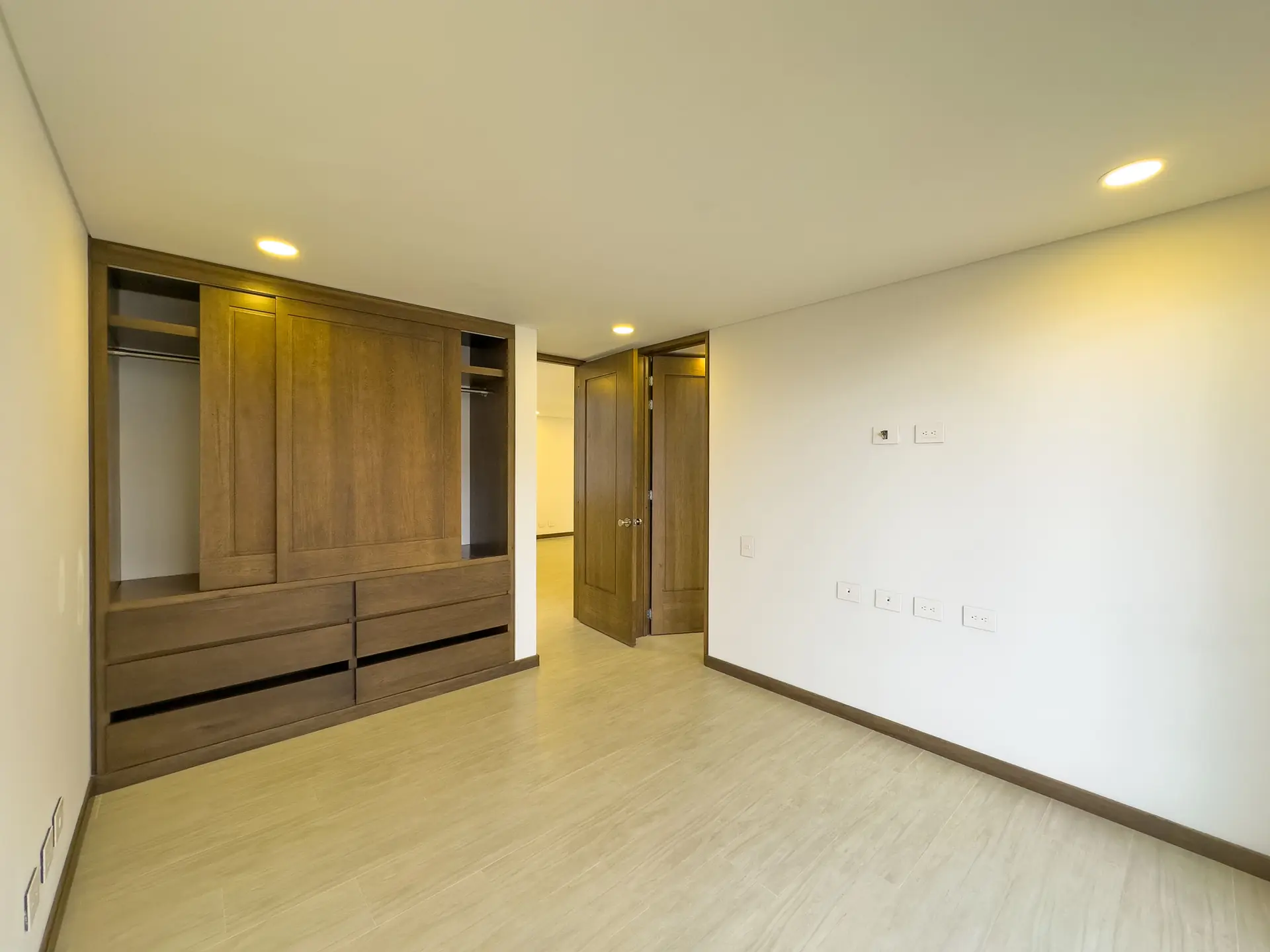 Casa en venta ó arriendo, Aposentos.