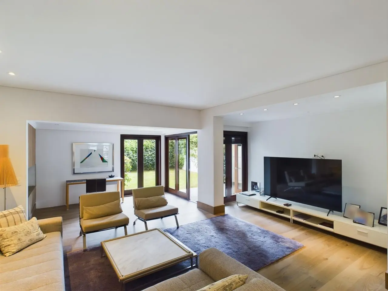 Casa con terraza a la venta, en Santa Ana.