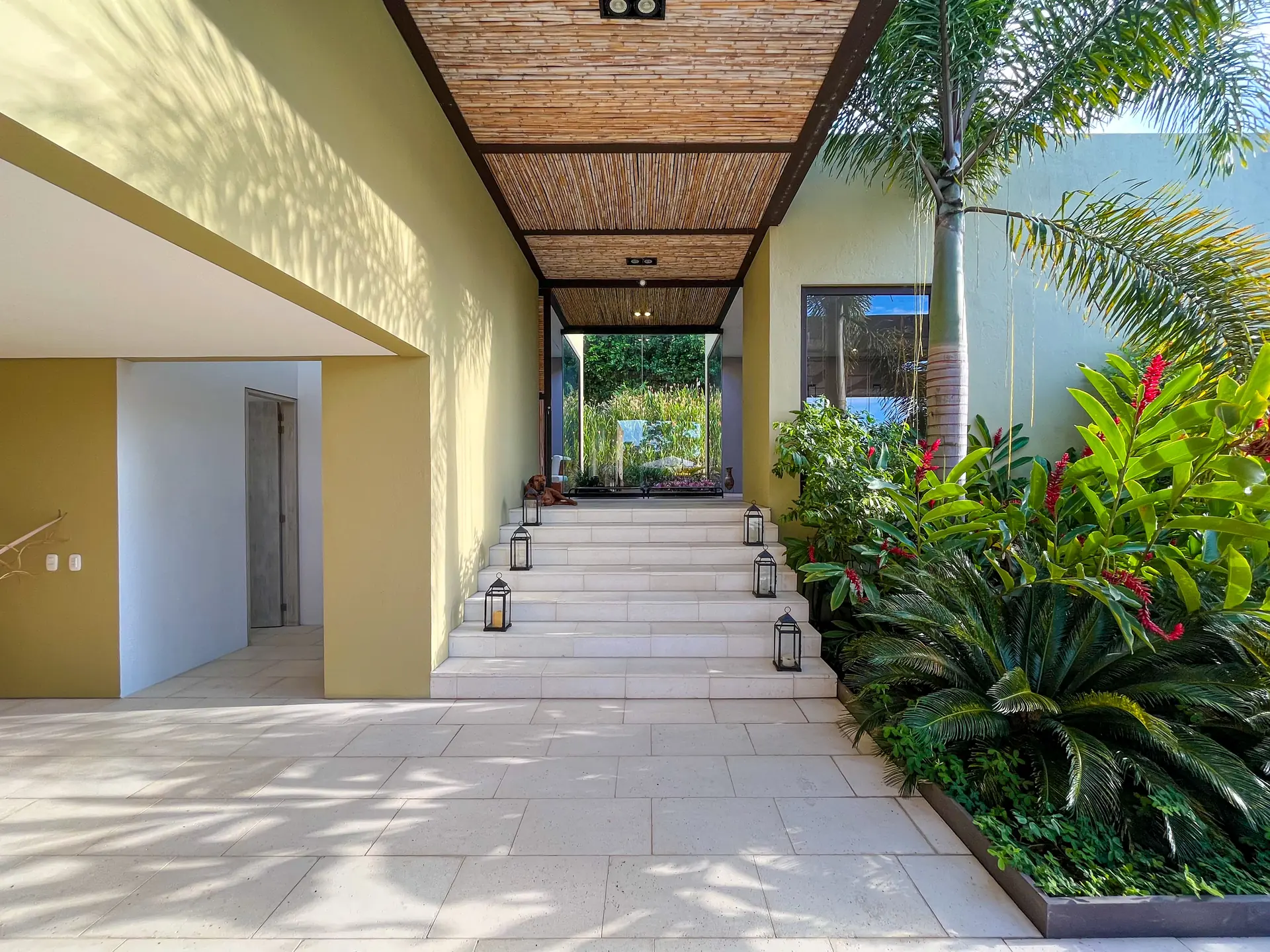 Casa con piscina a la venta, en Villeta (conjunto cerrado)