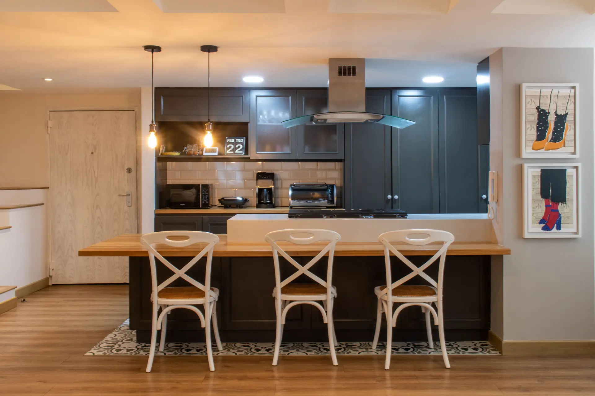 Apartamento dúplex con terraza a la venta, en El Chico.