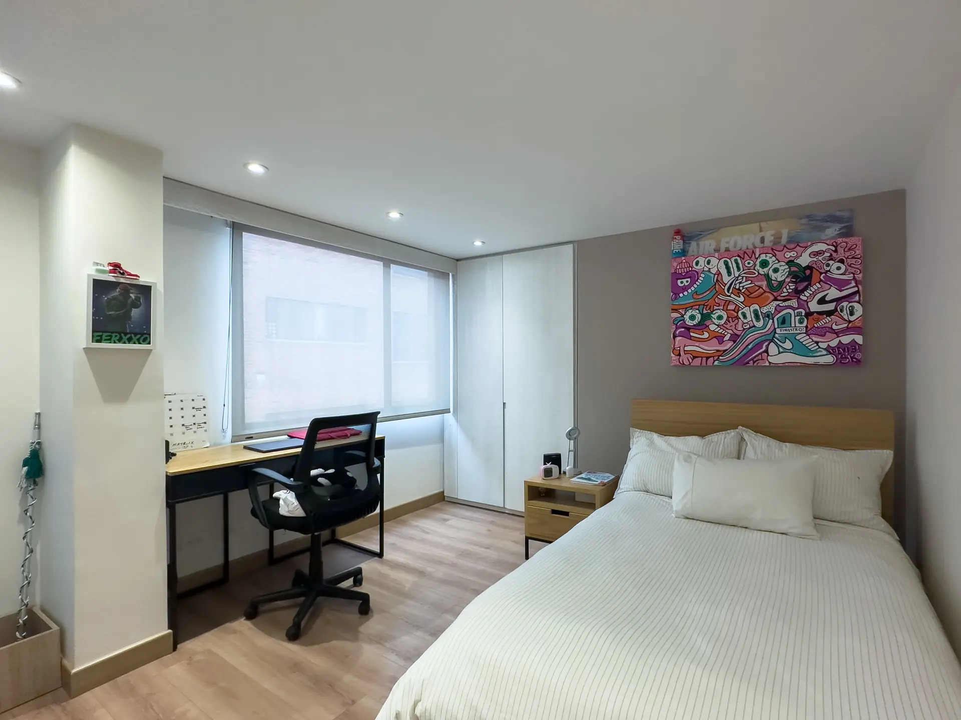 Apartamento dúplex con terraza a la venta, en El Chico.