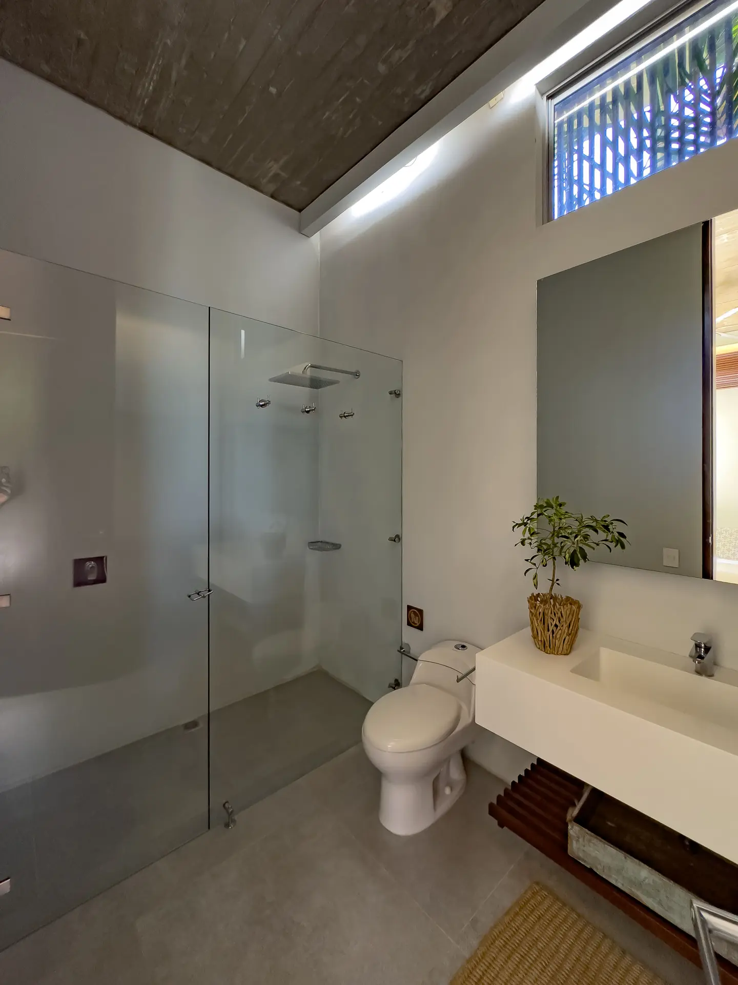 Casa con piscina en venta o alquiler, en Nilo Cundinamarca.