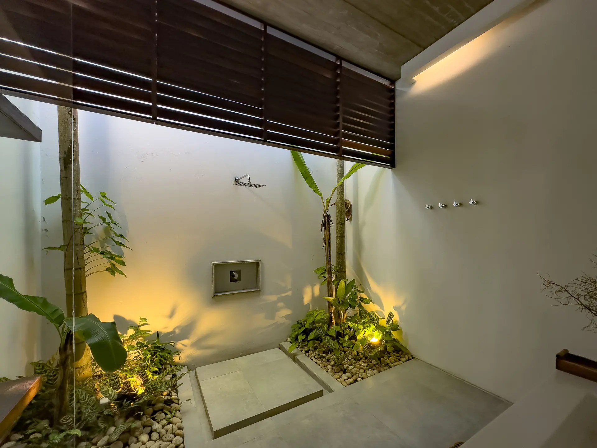 Casa con piscina en venta o alquiler, en Nilo Cundinamarca.