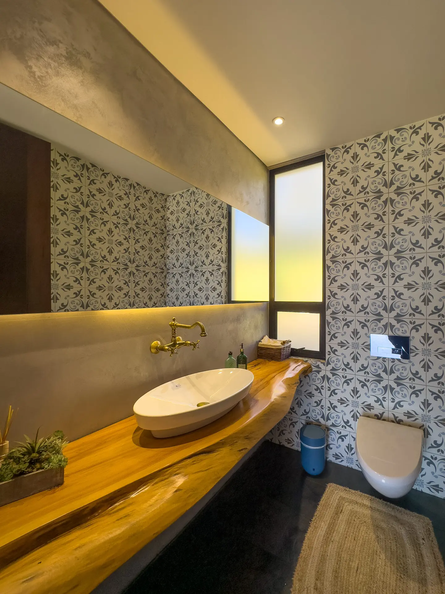 Casa con jardín a la venta, en Yerbabonita.