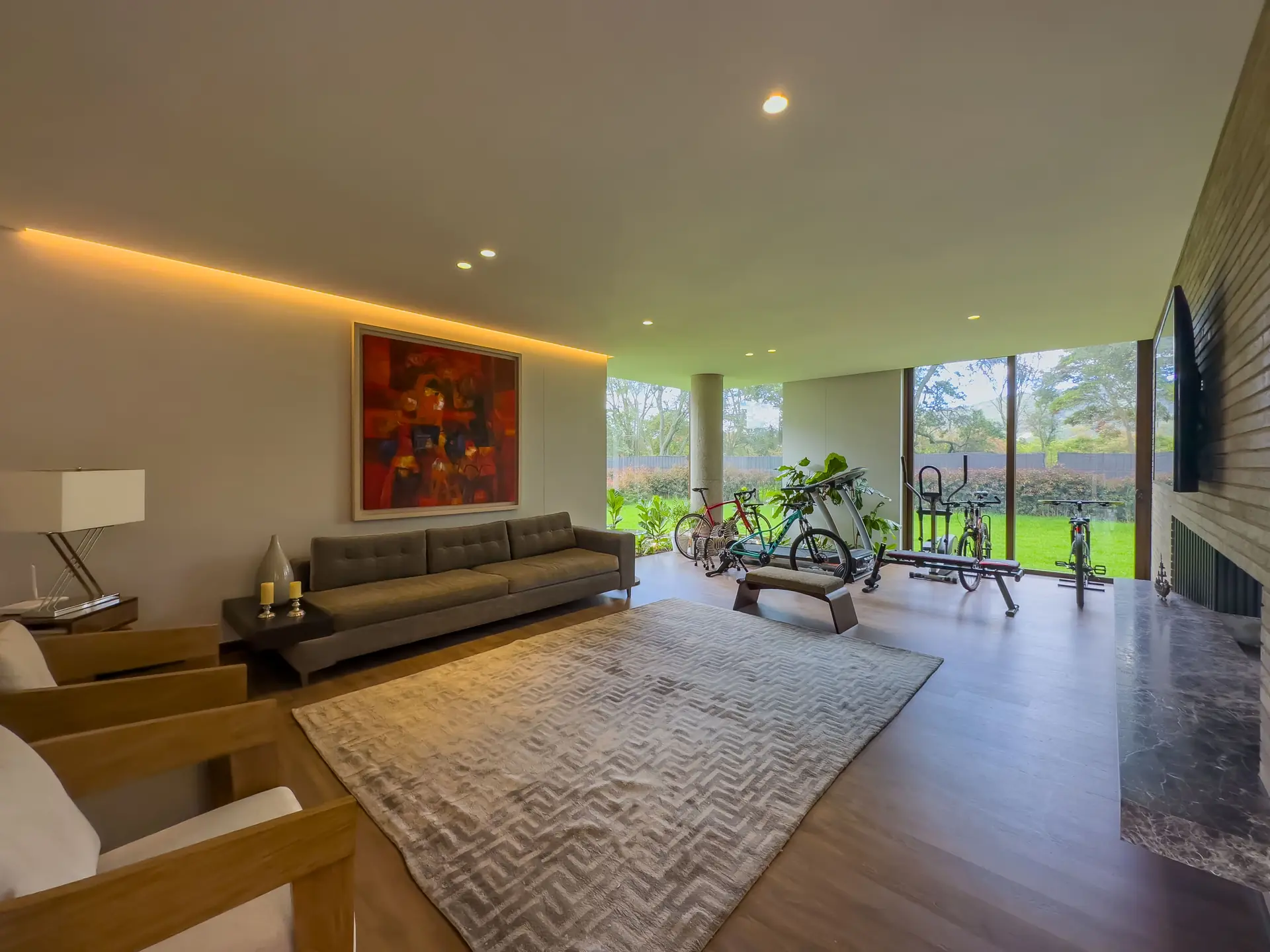 Casa con zona verde a la venta, en San Simón.