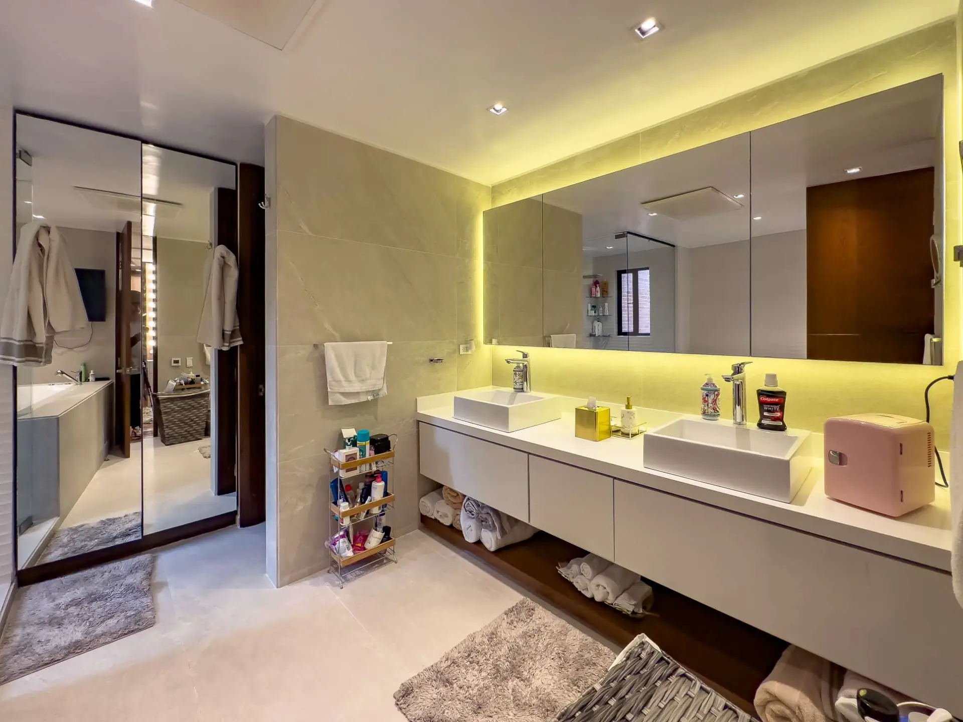 Penthouse en venta con terraza, Montearroyo.