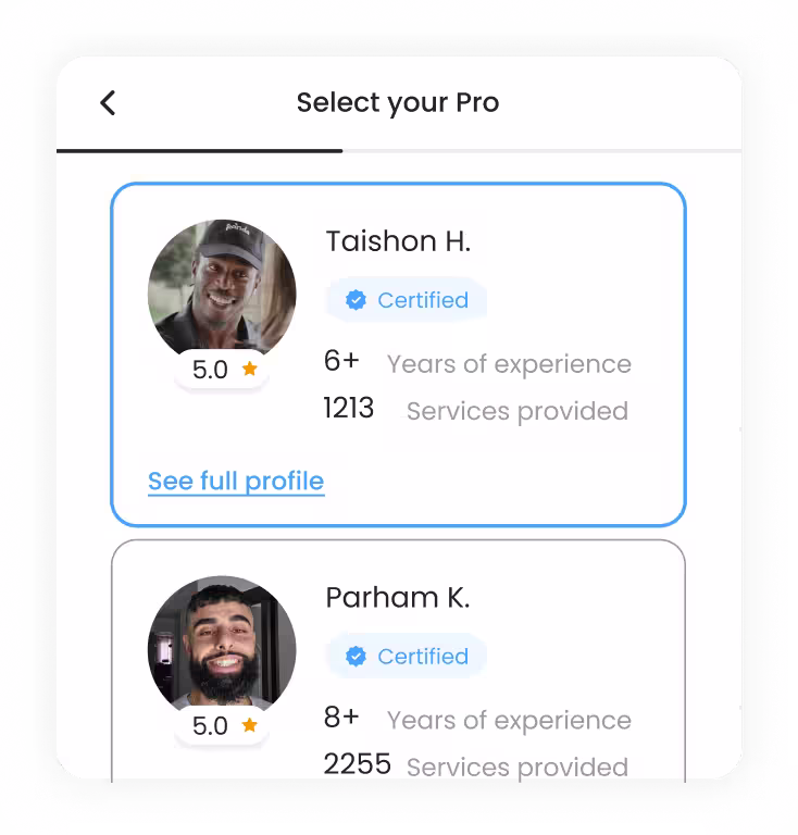 Panda Hub booking screen 4th step, showing certified car detailers with ratings, experience years, and number of services completed for customer selection
