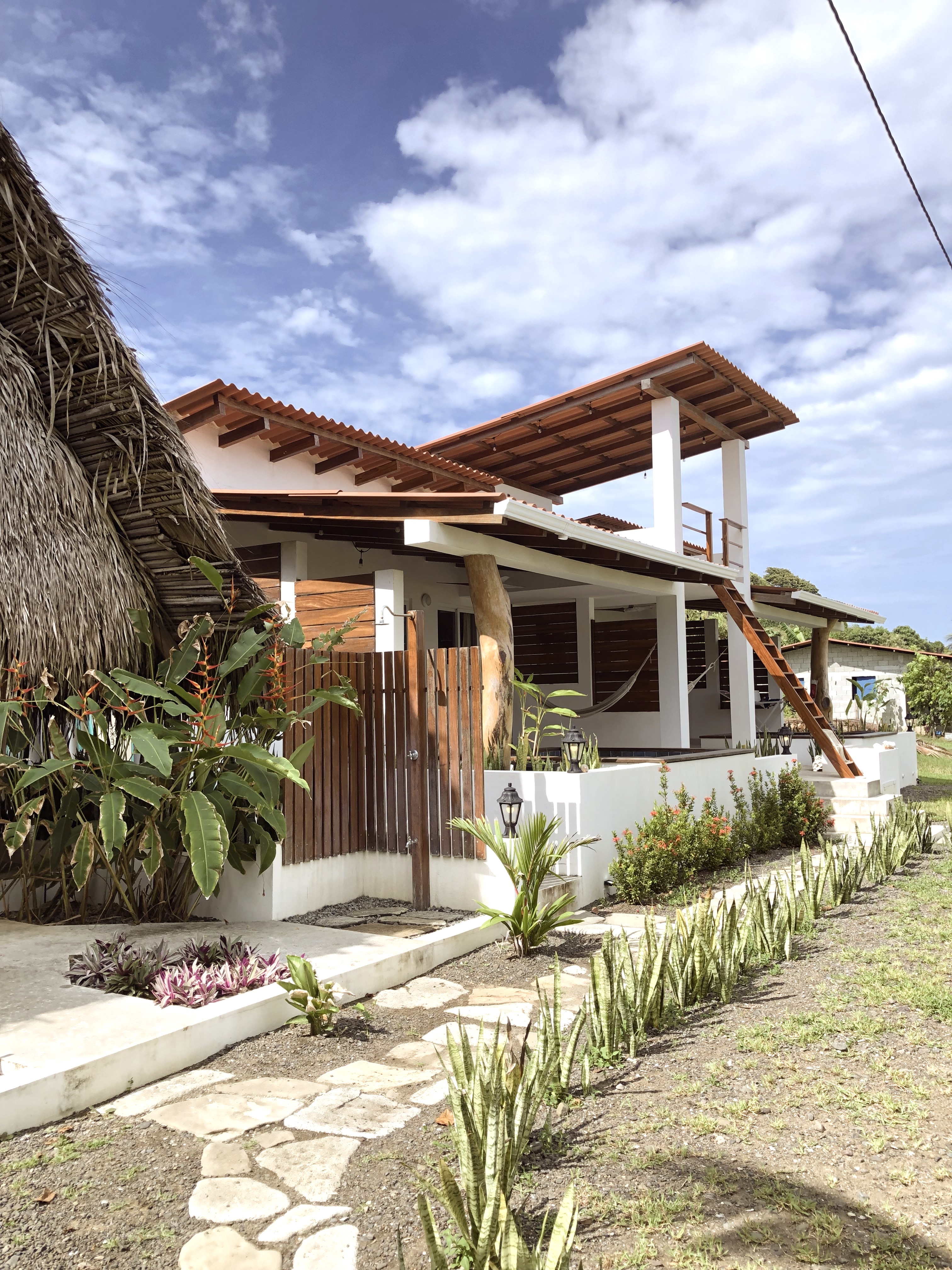 Sunrise Apartment Aussenbereich - Terrasse mit Meerblick