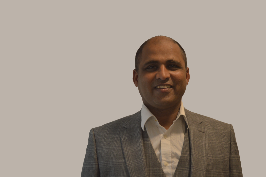 Dr Praveen Jayadeva