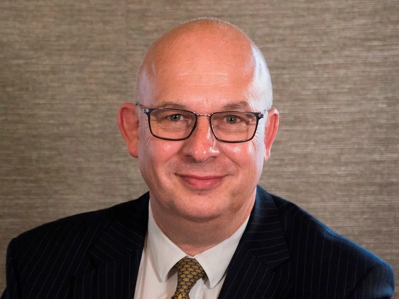 Mr Simon Marsh