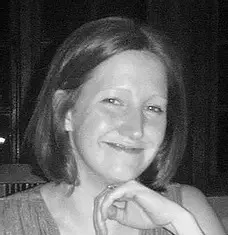Dr Hannah Casey