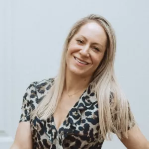 Dr Jennifer Ward
