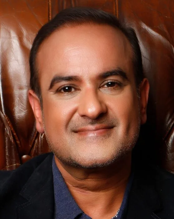 Dr Ruhin Karim
