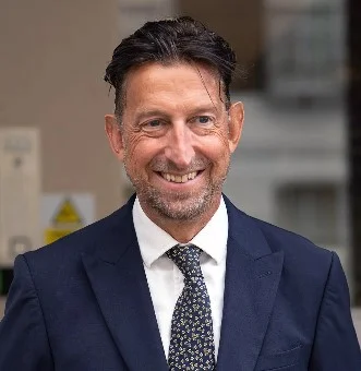 Dr Deryk Waller